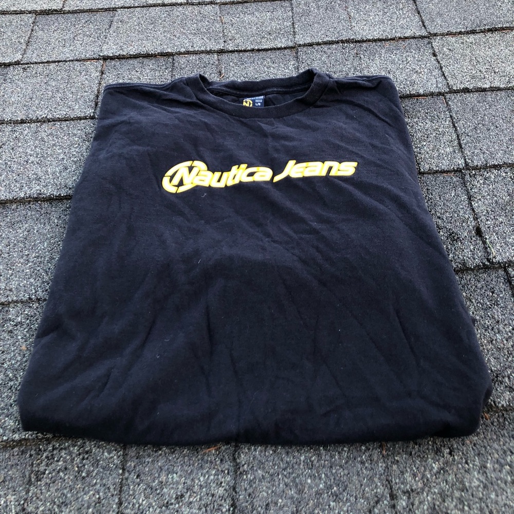 Early 00’s Nautica Jeans T Shirt